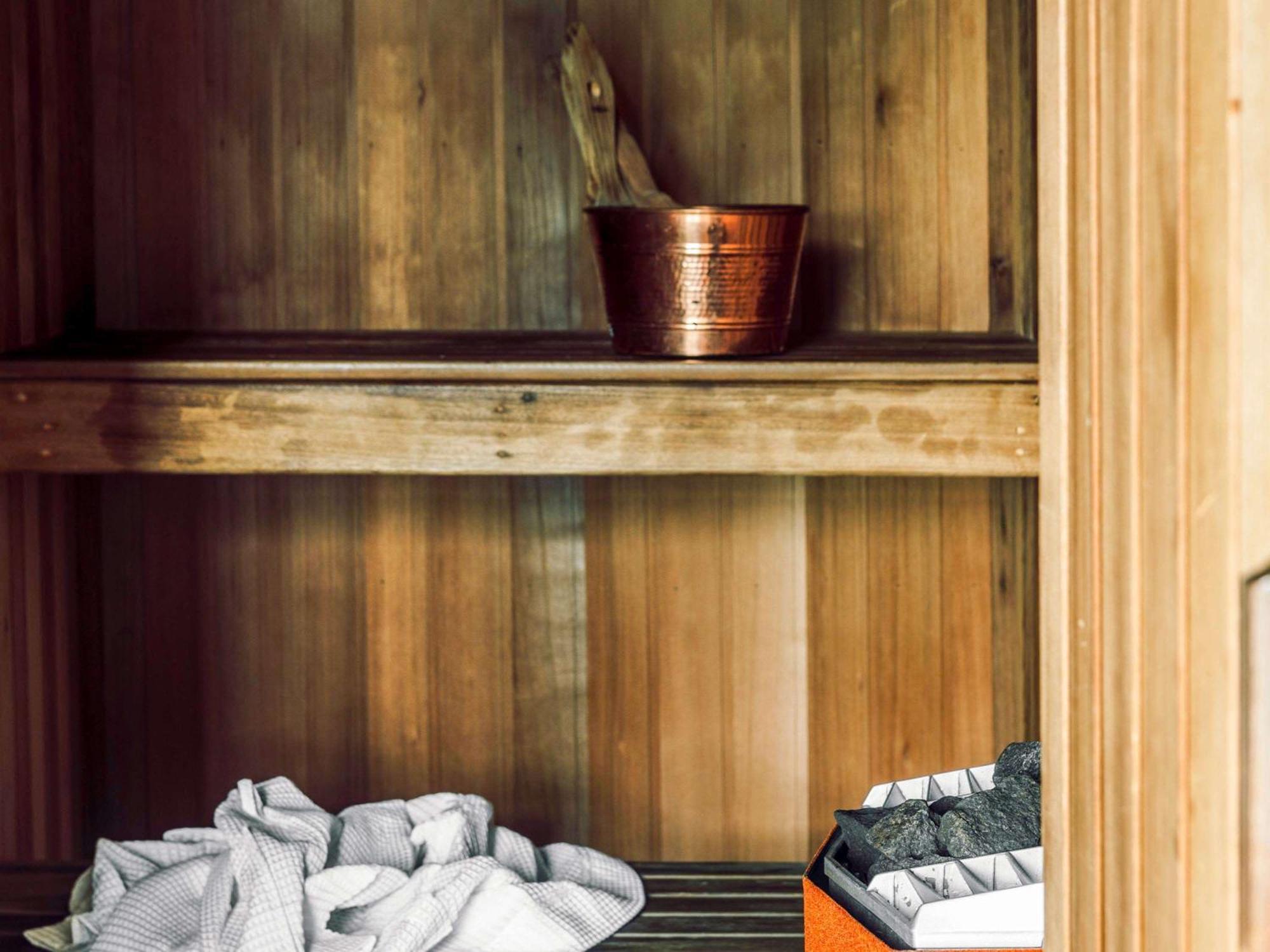The Como Melburne Exterior foto Sauna accessories